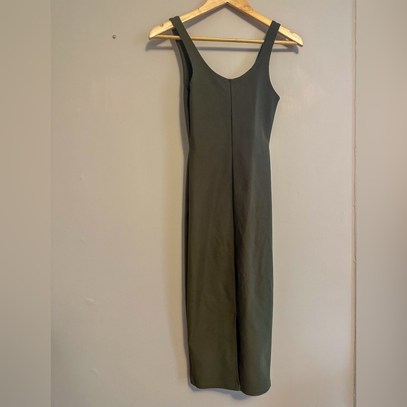 Body con dress! - Picture 3 of 3